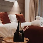 Des Cerisiers - Luxe Et Parking A Le Praz Apartmán
