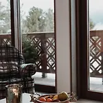 Des Cerisiers - Luxe Et Parking A Le Praz Apartmán *